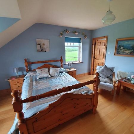 Wild Atlantic Stays Castlemaine Buitenkant foto